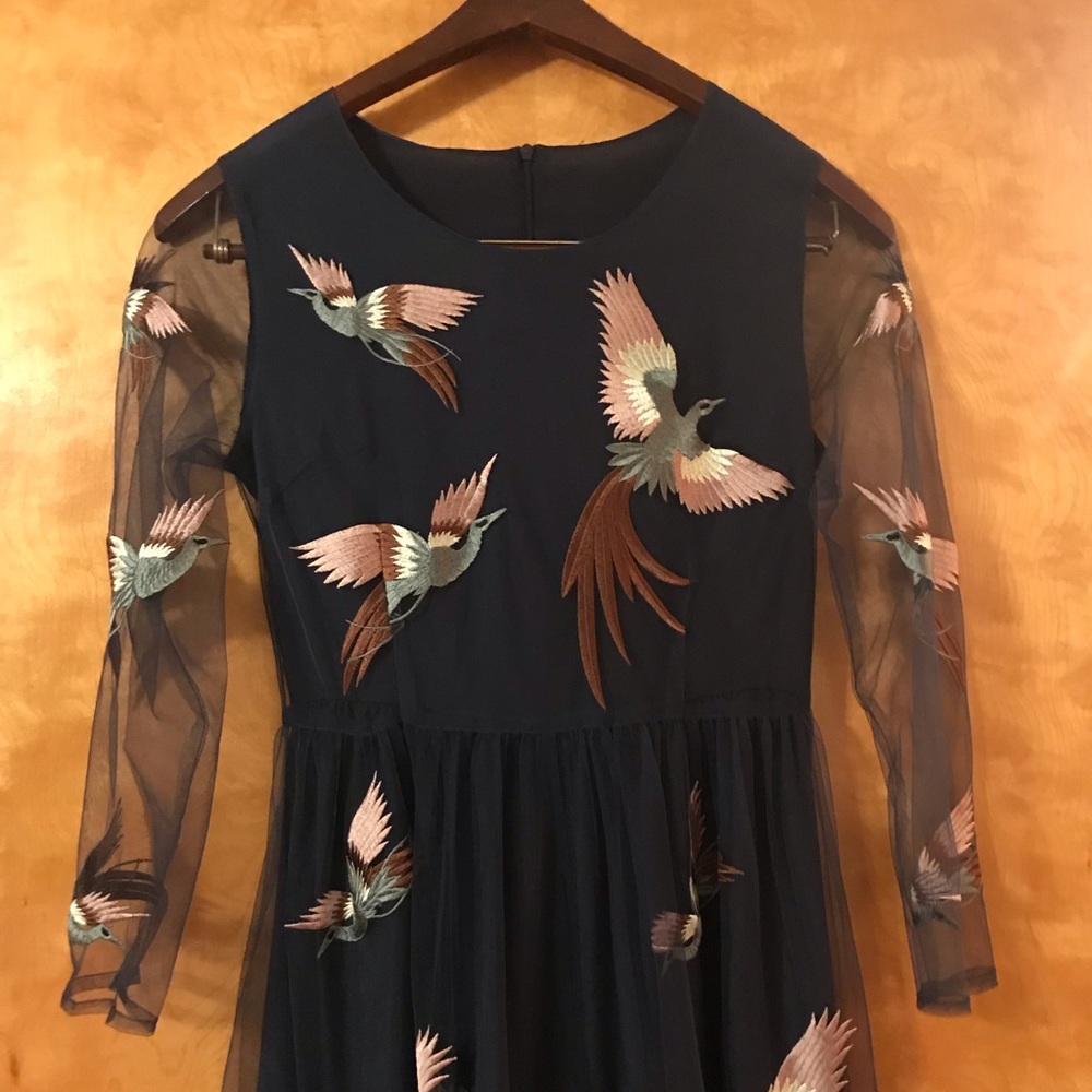 Dress - Picture 4 of 5